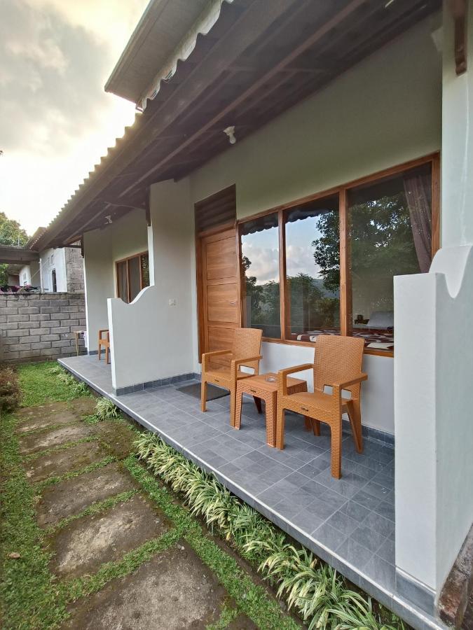Made Oka Budget Room Munduk  Bagian luar foto